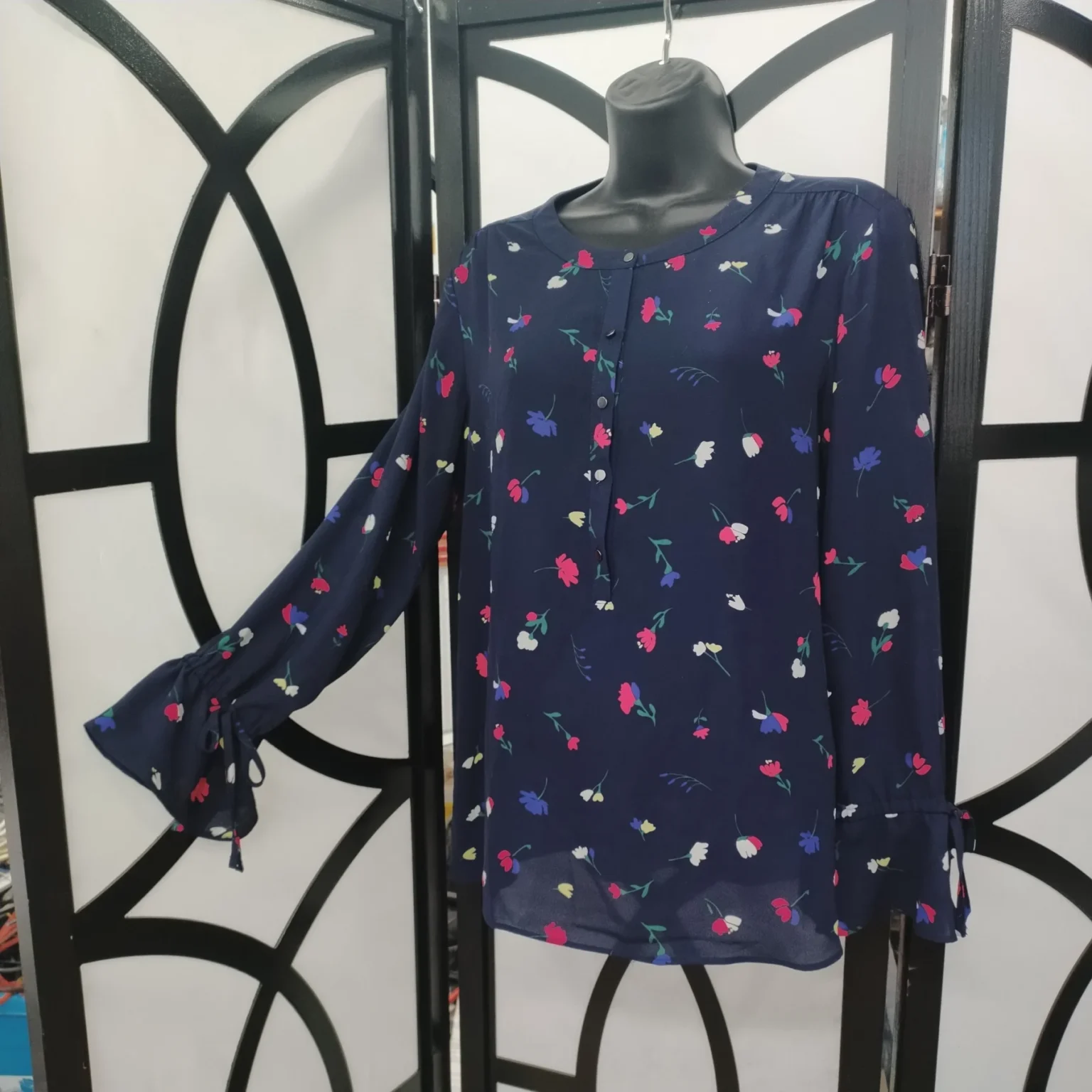 Featured image for blouse marine fleuries