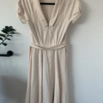 Thumbnail for Beige cream dress Gal meets glam size 0 (xs)