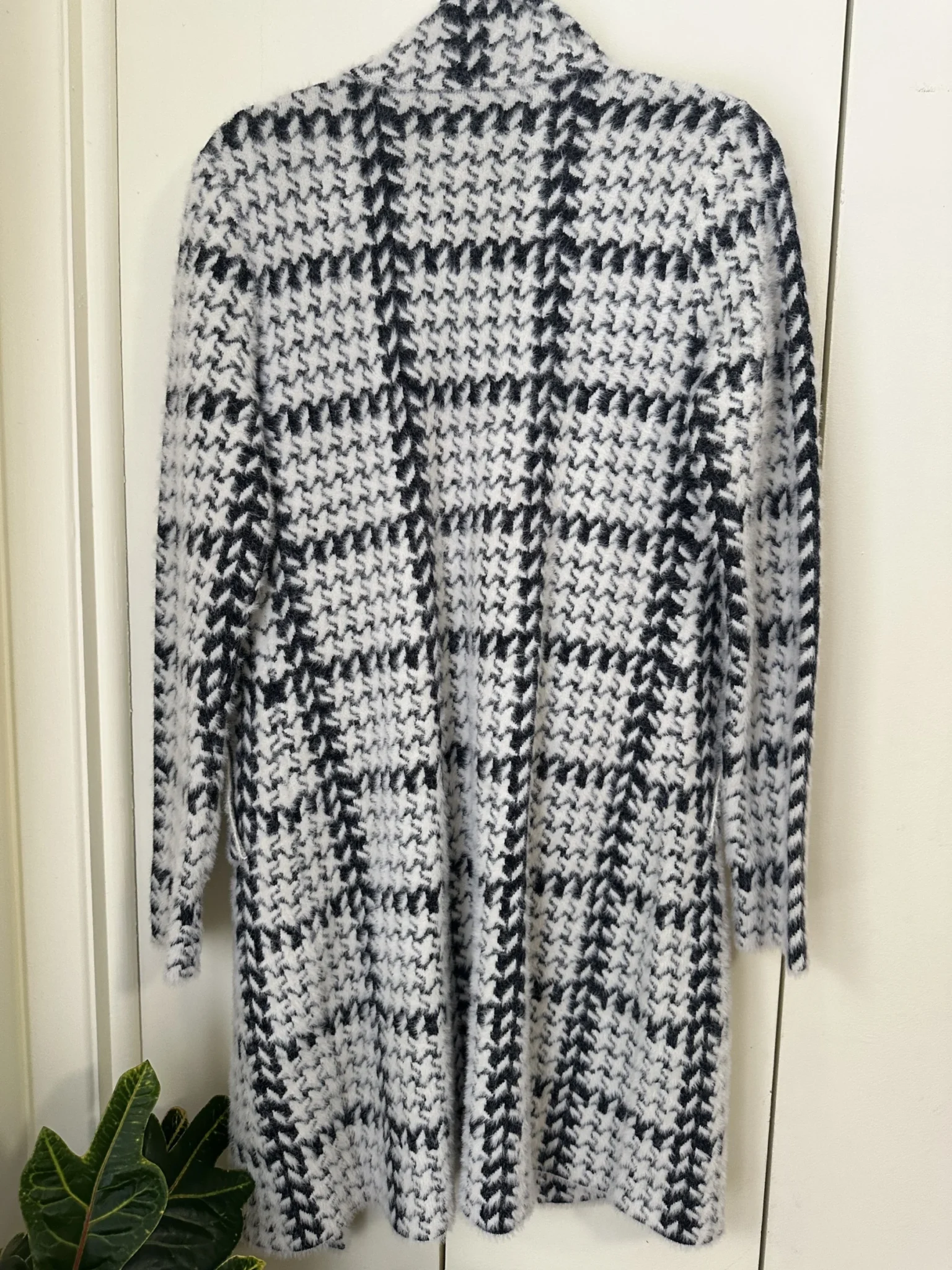 Image for Mid-season coat with houndstooth pattern by Novelti - size xs