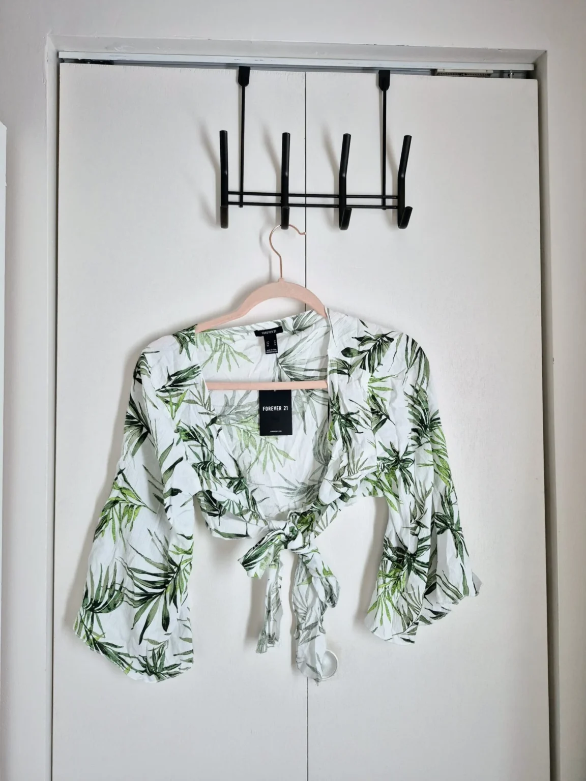 Featured image for Blouse tropical medium neuf