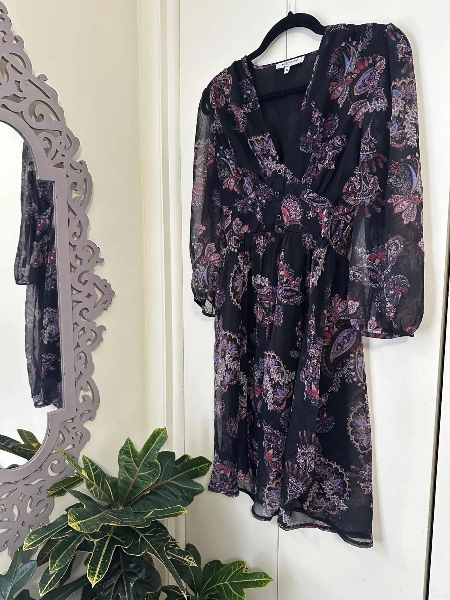 Featured image for Black paisley dress by Morgan size 34 (xs)