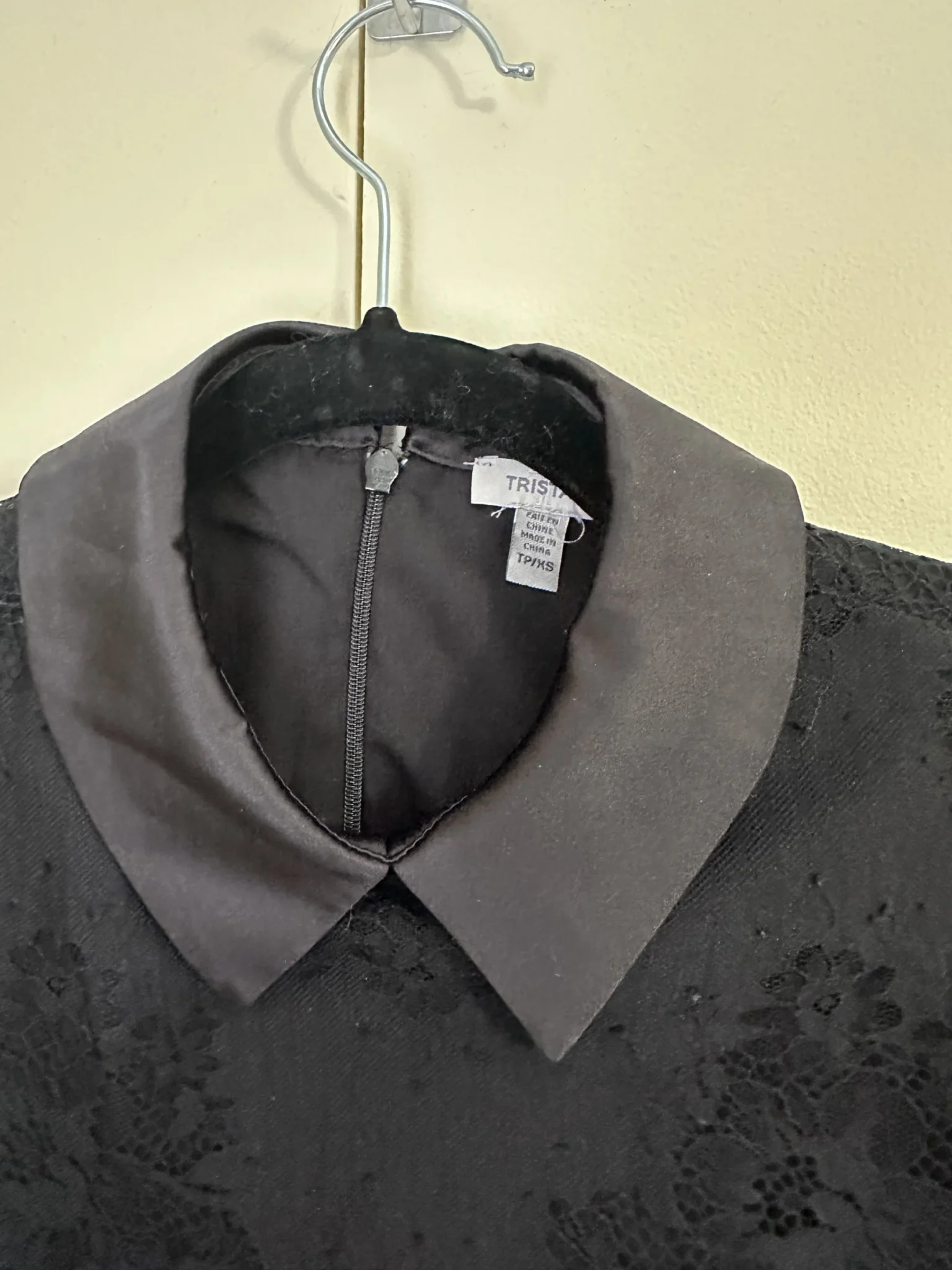 Image for Black lace top with satin collar - Tristan size xs
