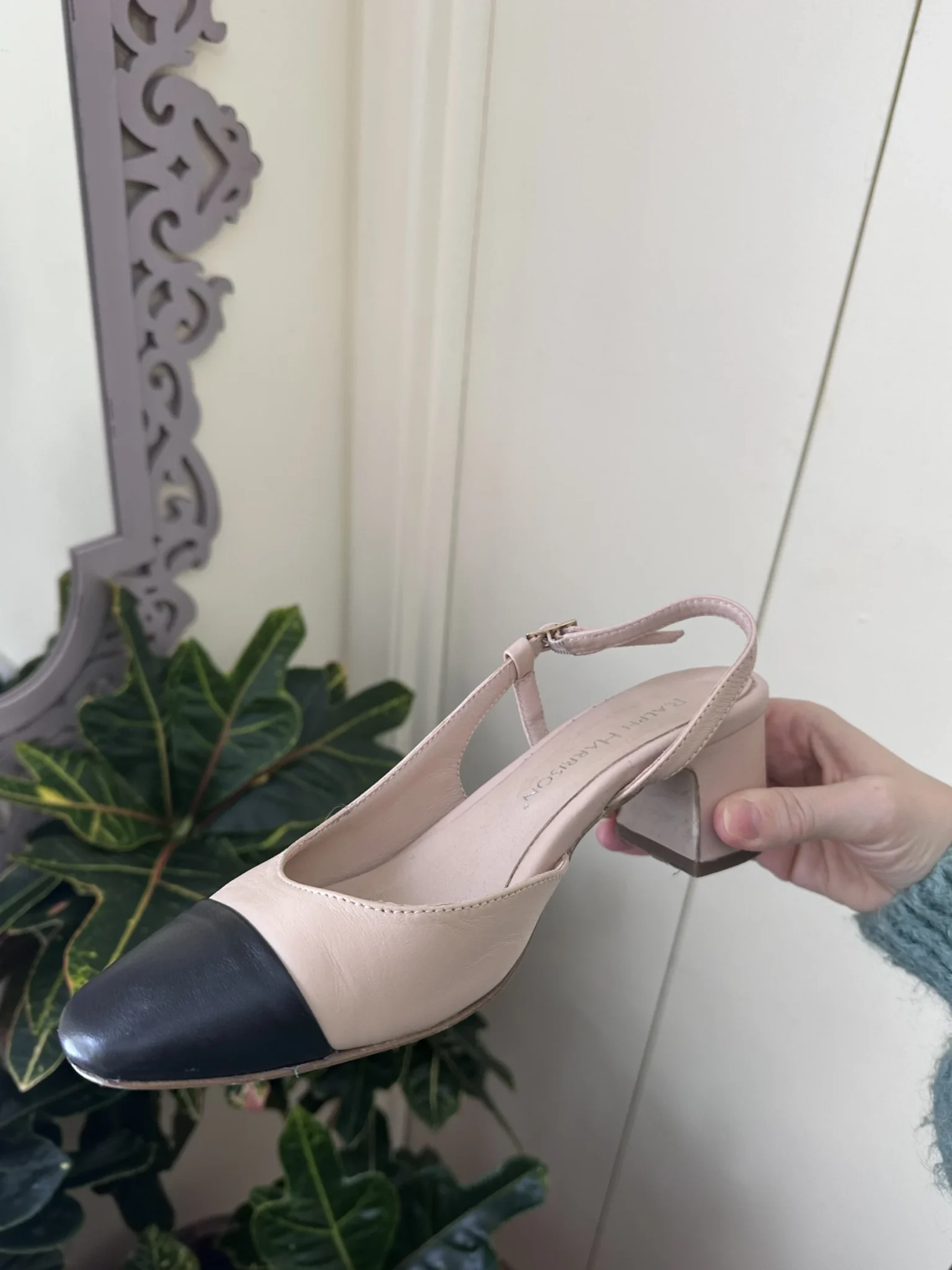 Image for Beige and black leather back strap heel - Ralph Harrison size 36