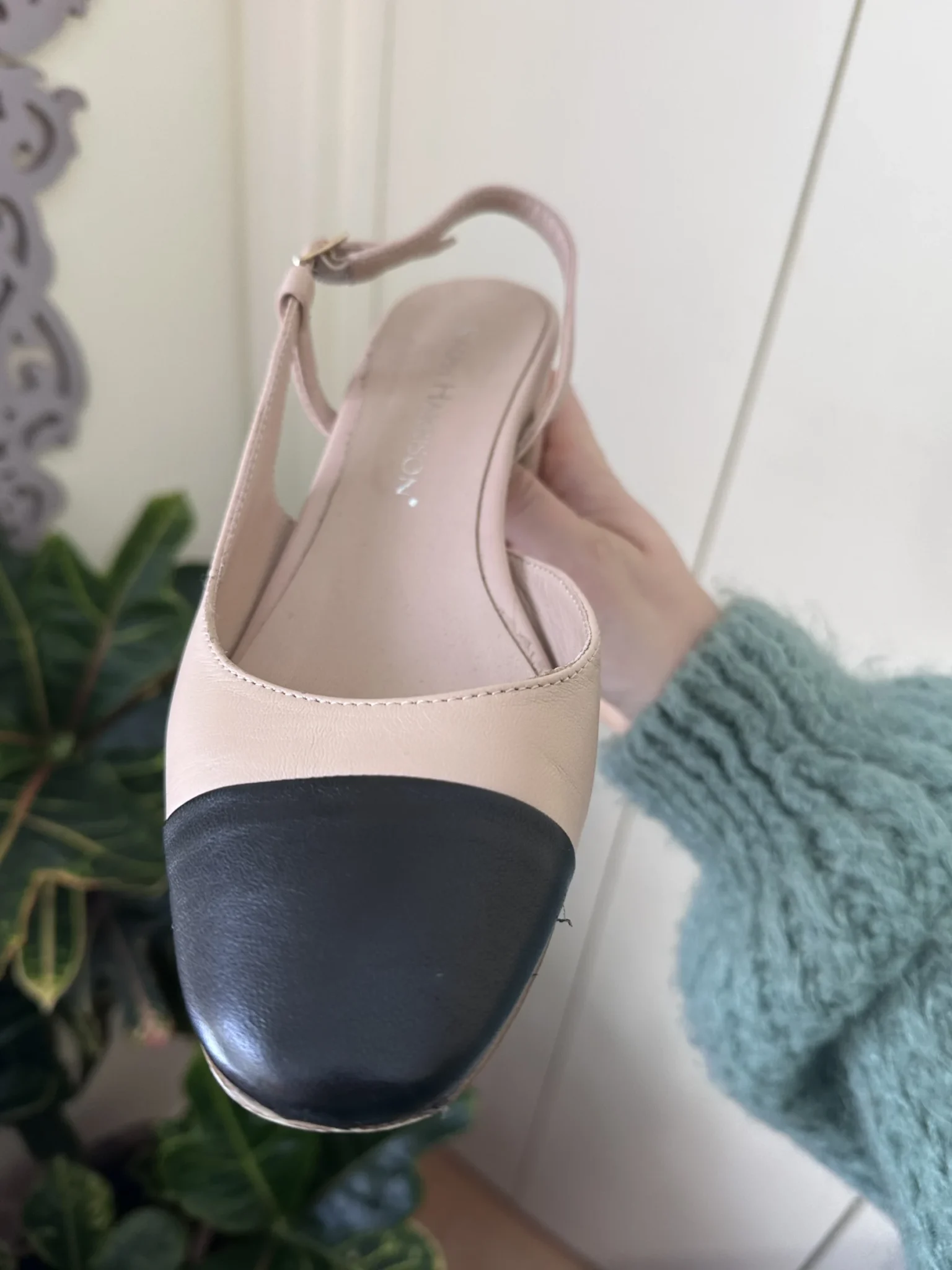 Image for Beige and black leather back strap heel - Ralph Harrison size 36