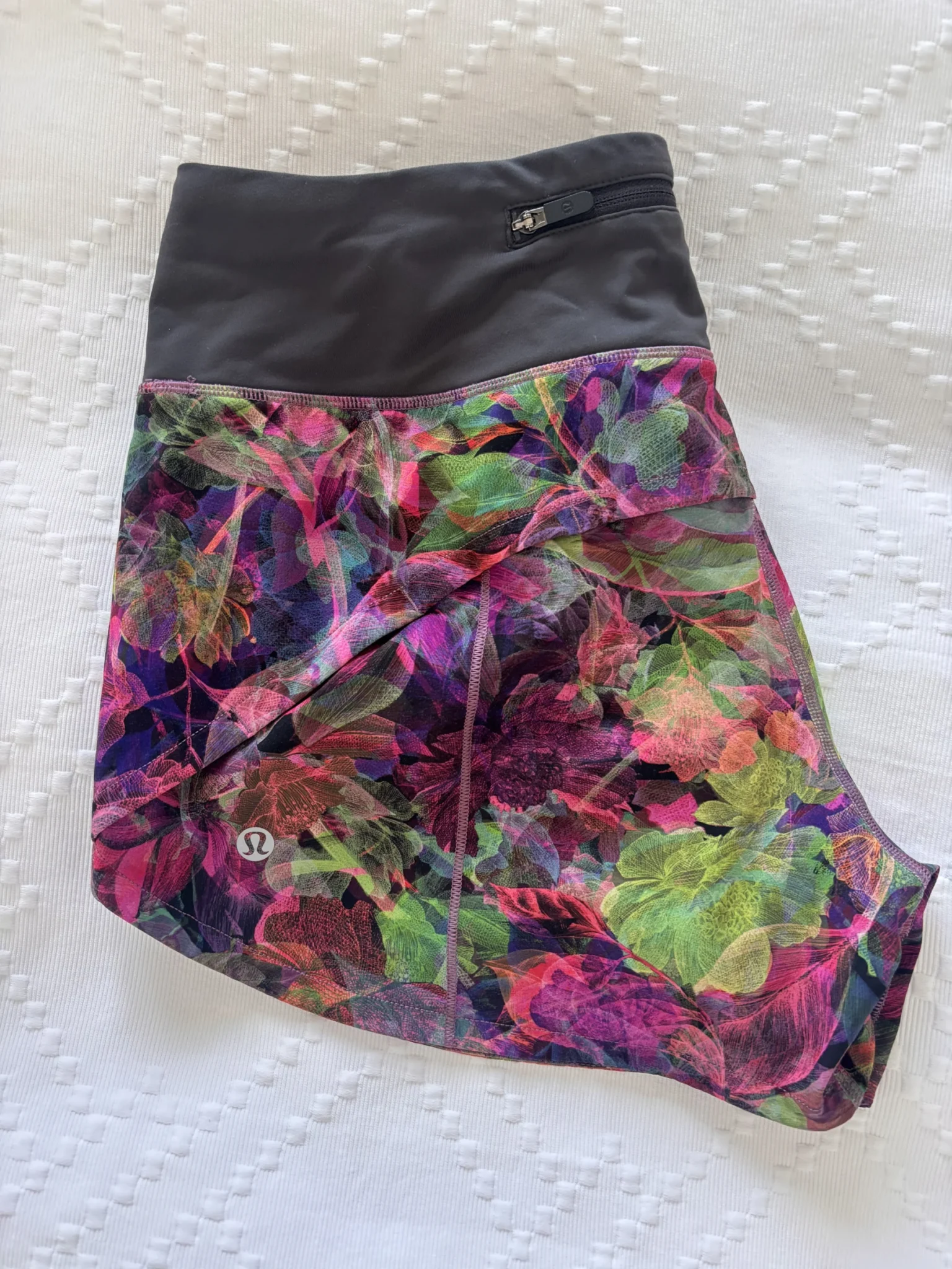 Featured image for Short Lululemon Speed-up Low-rise 4"