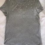 Featured thumbnail for T-shirt ornés de perles