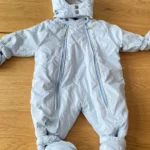 Featured thumbnail for Habit de neige/ combinaison bébé 3 mois wintersuit marque danoise de luxe ver de terre