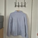 Featured thumbnail for Pull bleu pâle XS Small Ardene