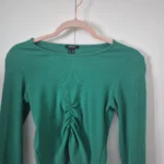 Thumbnail for Chandail vert Forever 21 medium