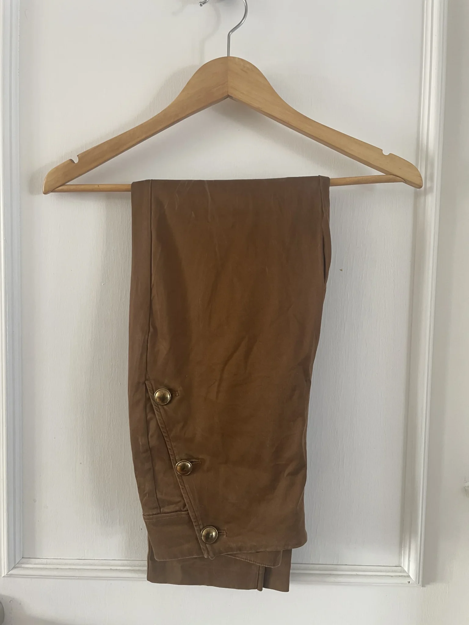 Featured image for Pantalon droit femmes Massimo Dutti