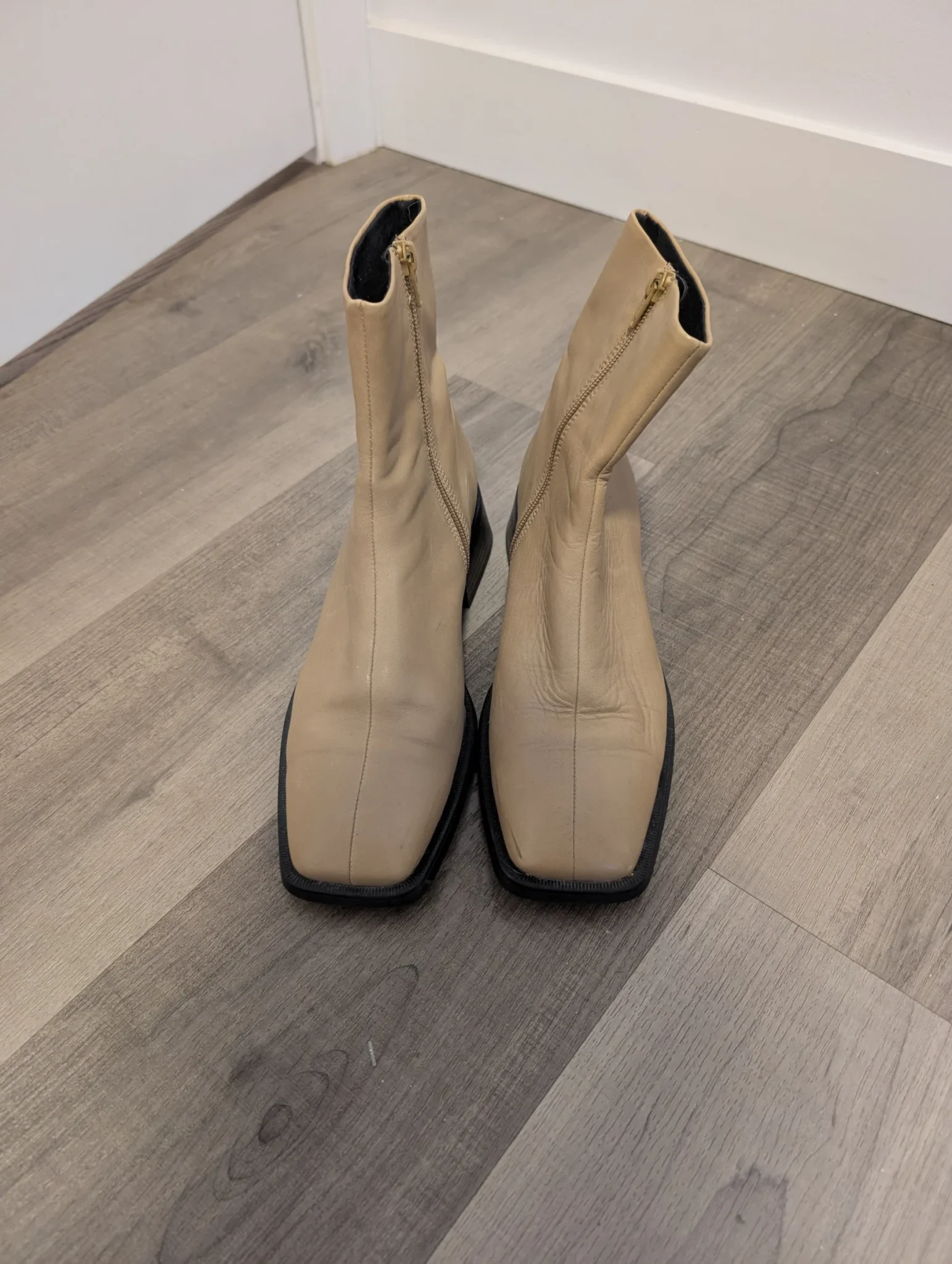 Image for Vagabond/Blanca boots Sz 39