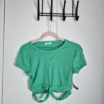 Featured thumbnail for T shirt vert Ardene Large neuf