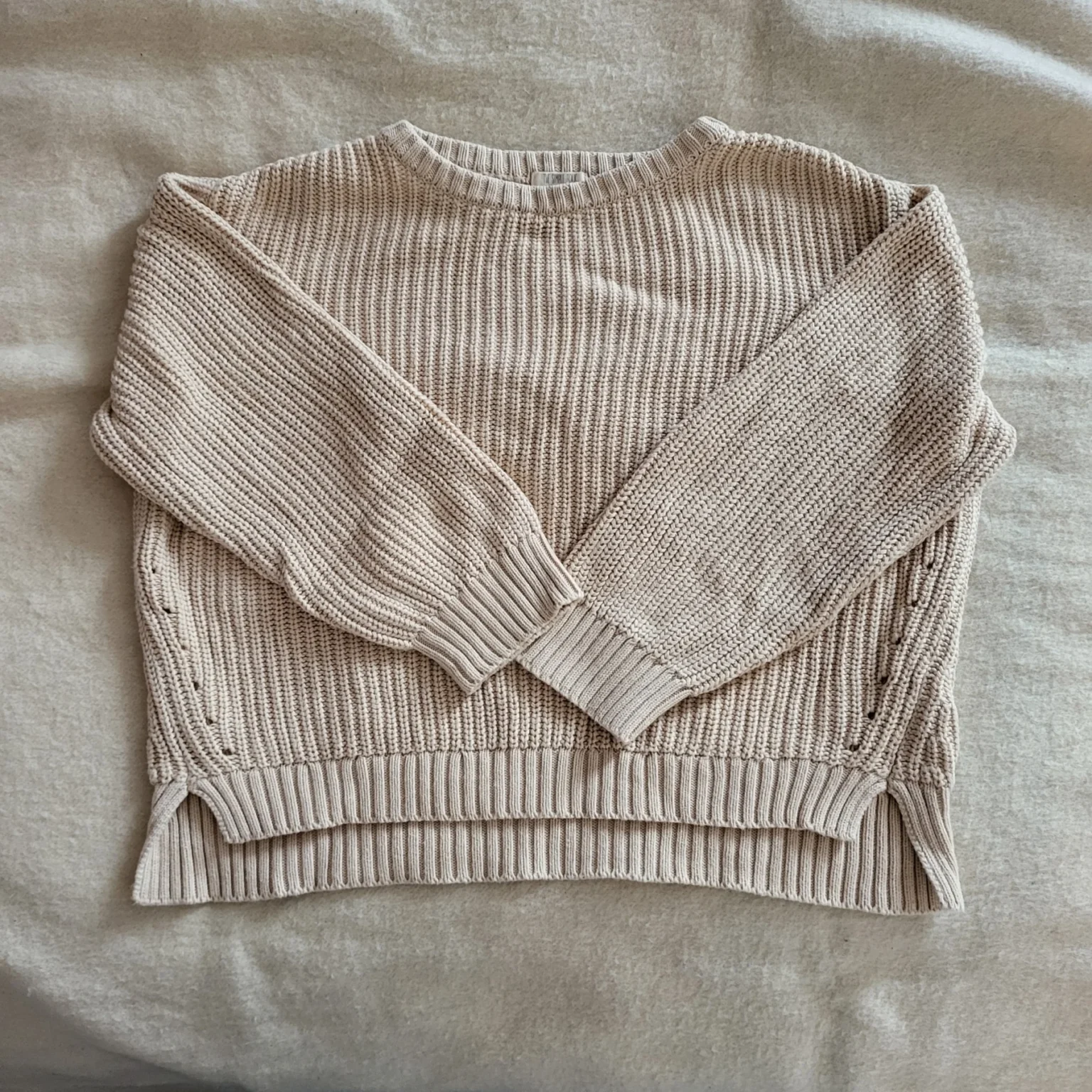 Featured image for Simple folk jumper for children aged 6-7