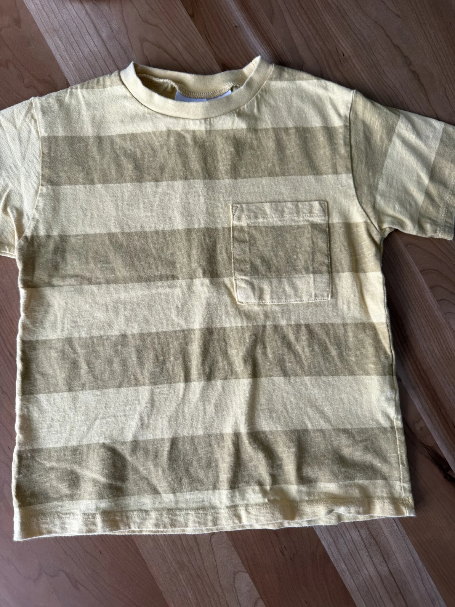 Image for Tshirt ligné jaune