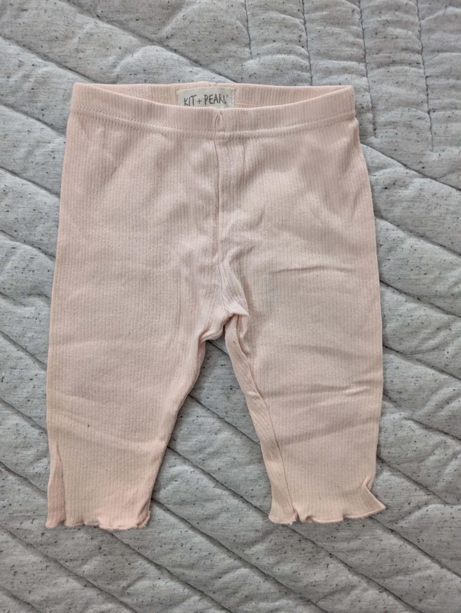 Featured image for Pantalon 6-9 mois