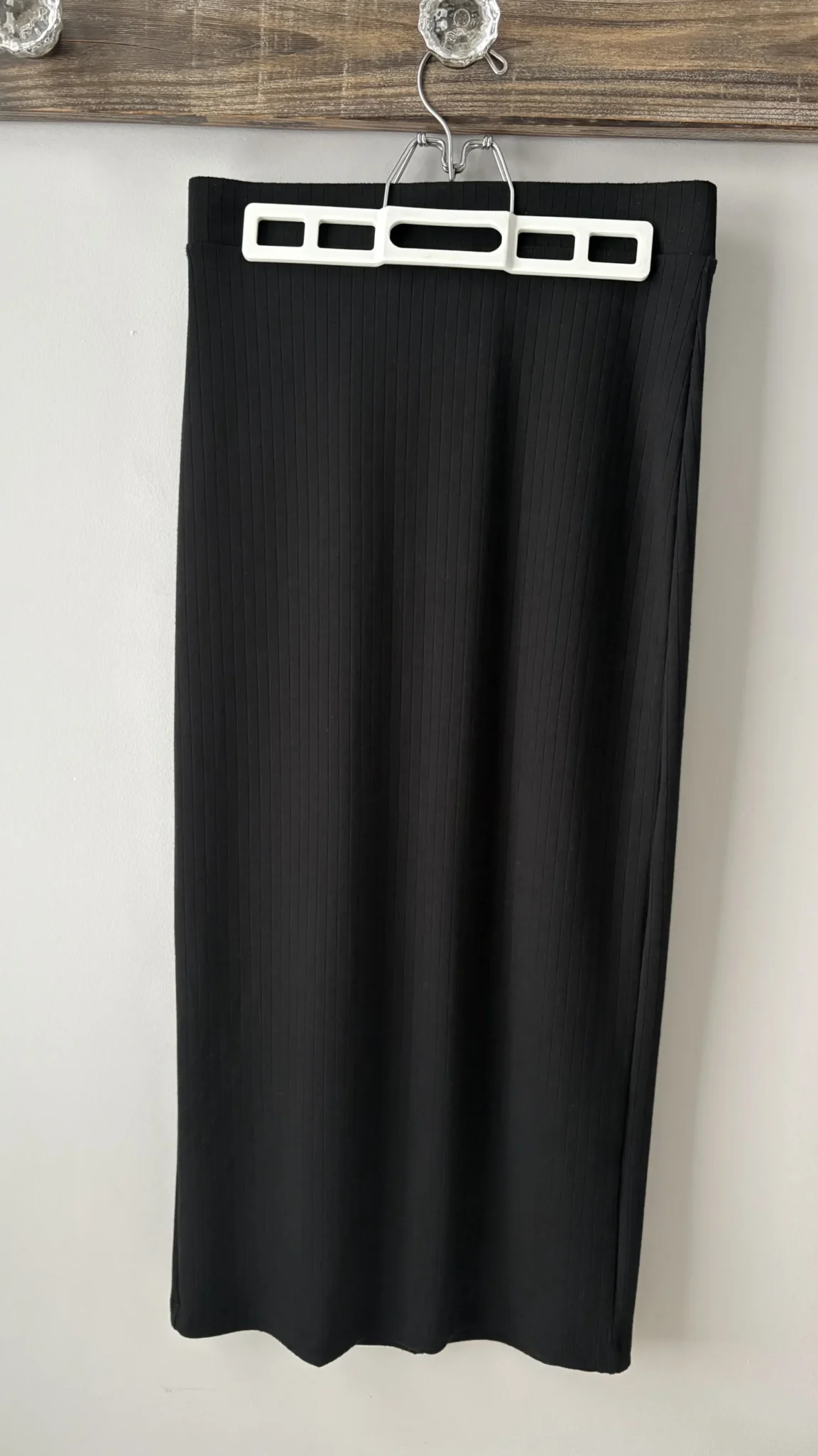 Featured image for Dynamite black skirt