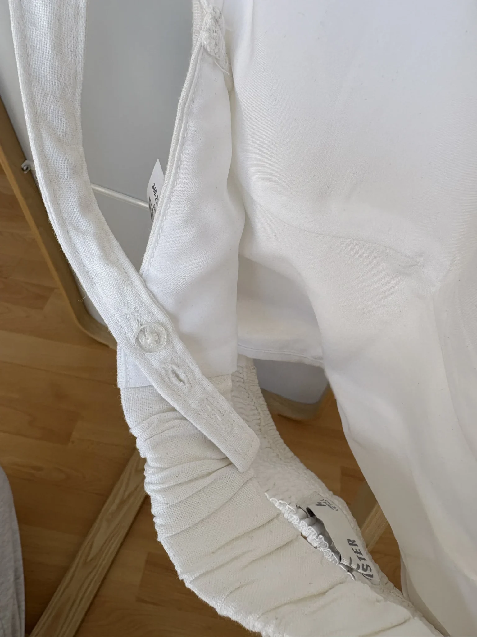 Image for Summer linen crop top