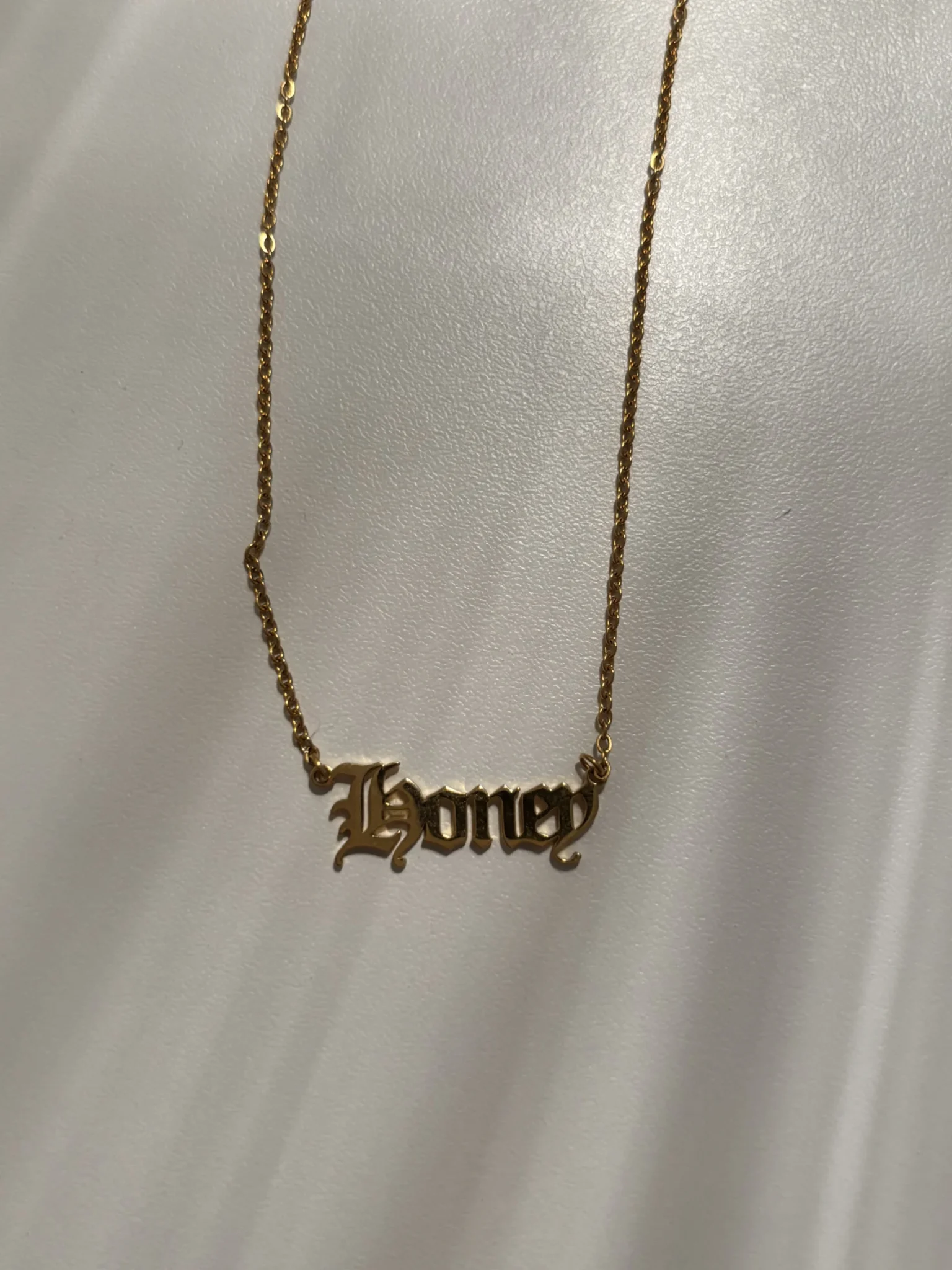 Featured image for Honey necklace