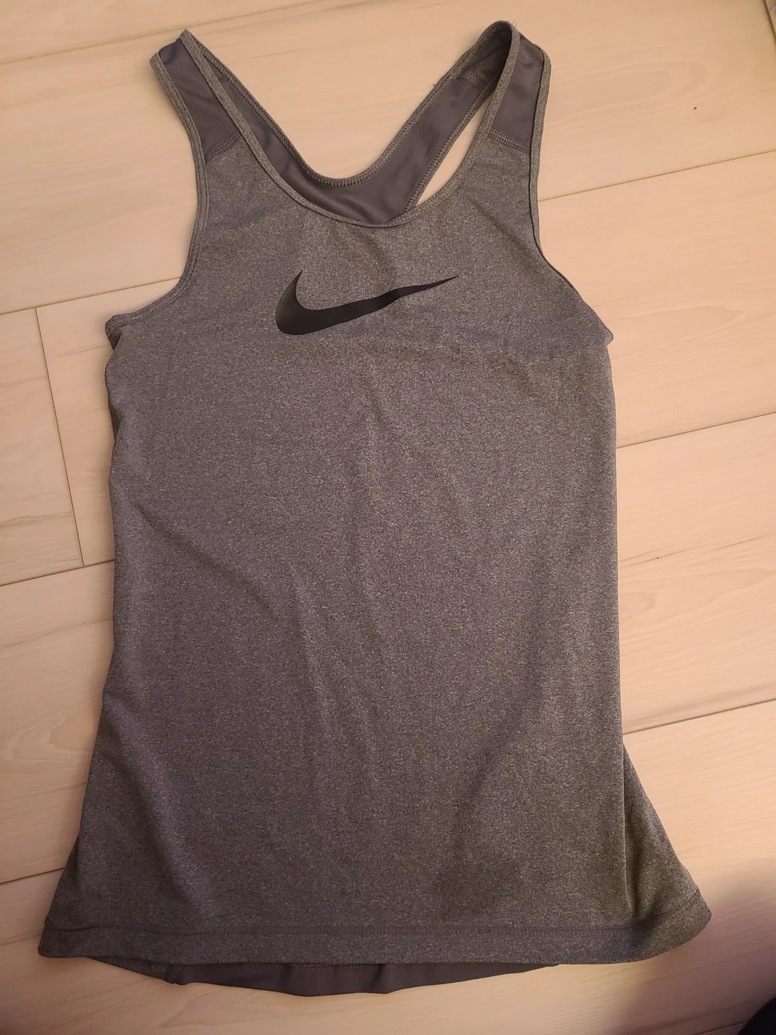Featured image for Camisole sport Nike