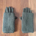Featured thumbnail for Gants en faux suède et tricot