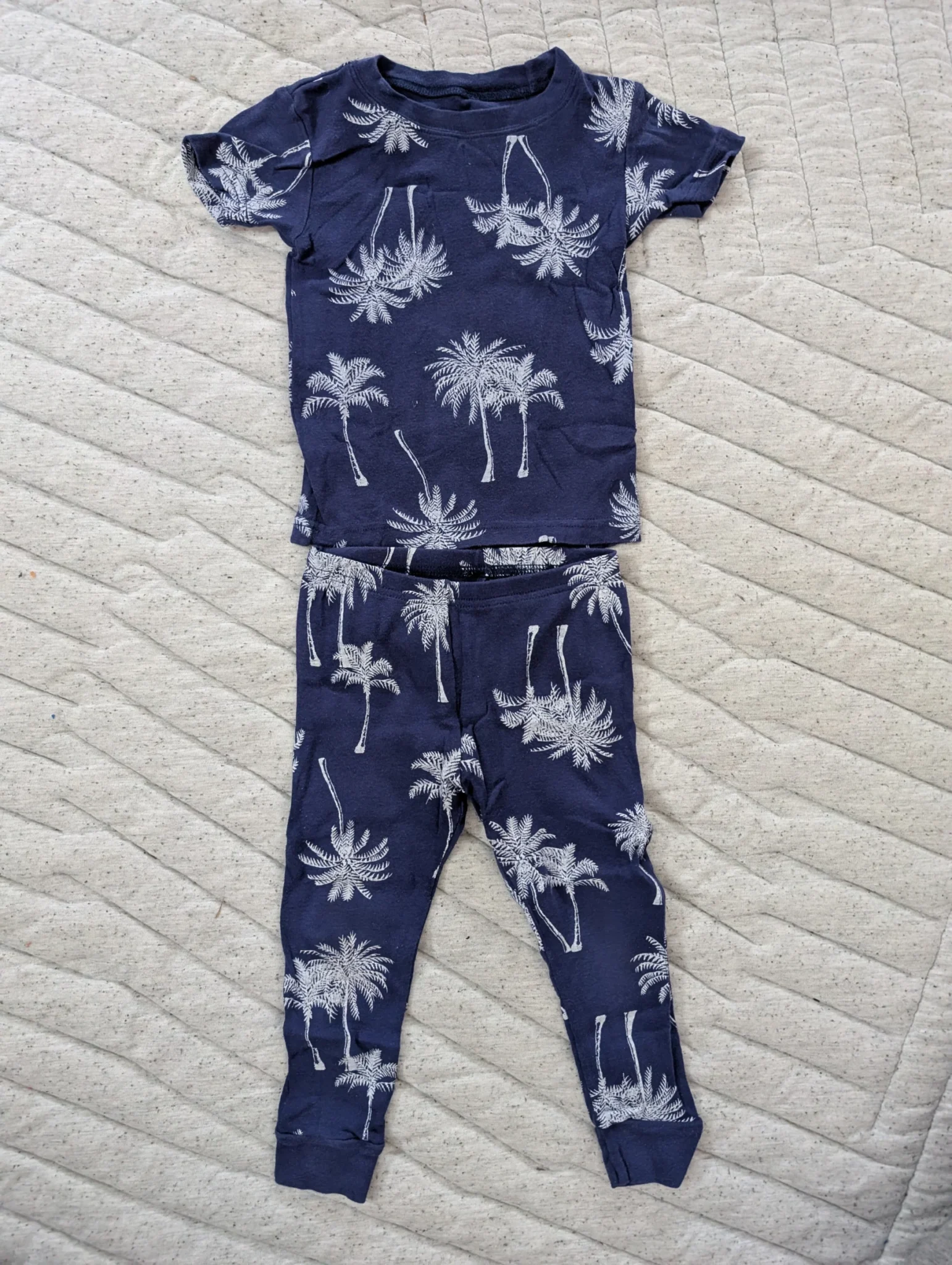 Featured image for Pyjama 2 pièces 18-24 mois