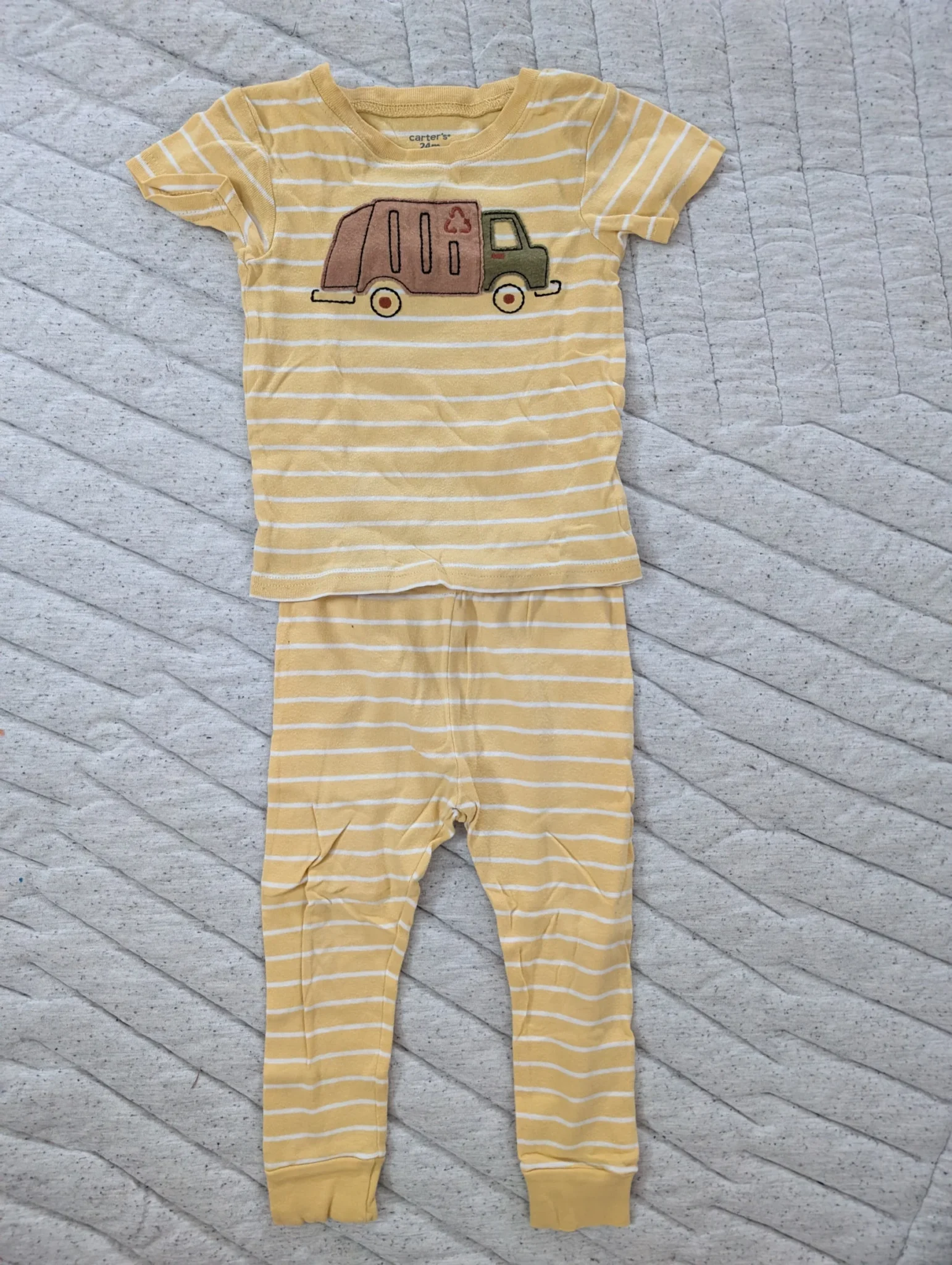 Featured image for Pyjama 2 pièces 18-24 mois