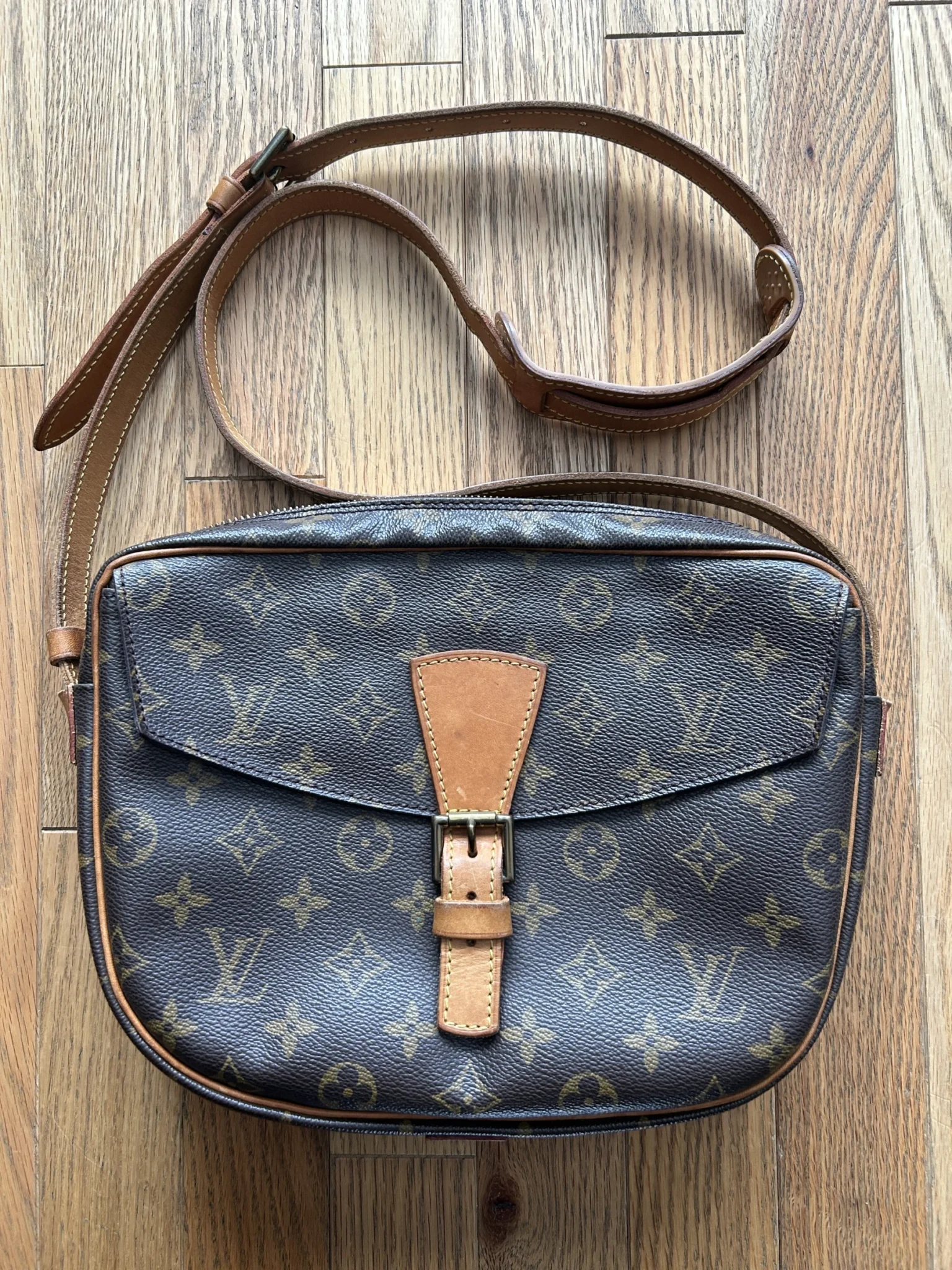 Image for Louis Vuitton Jeune Fille