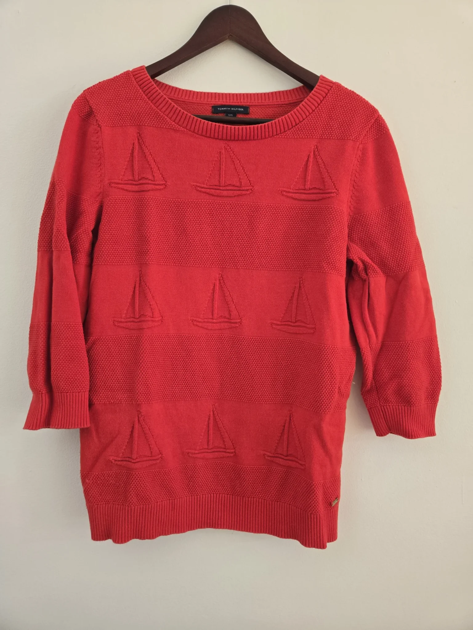 Featured image for Tommy hilfiger small boat