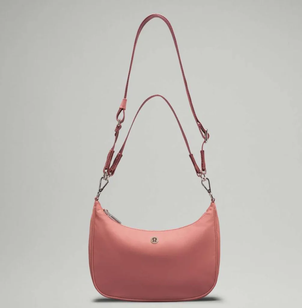 Featured image for Shoulder bag Lululemon