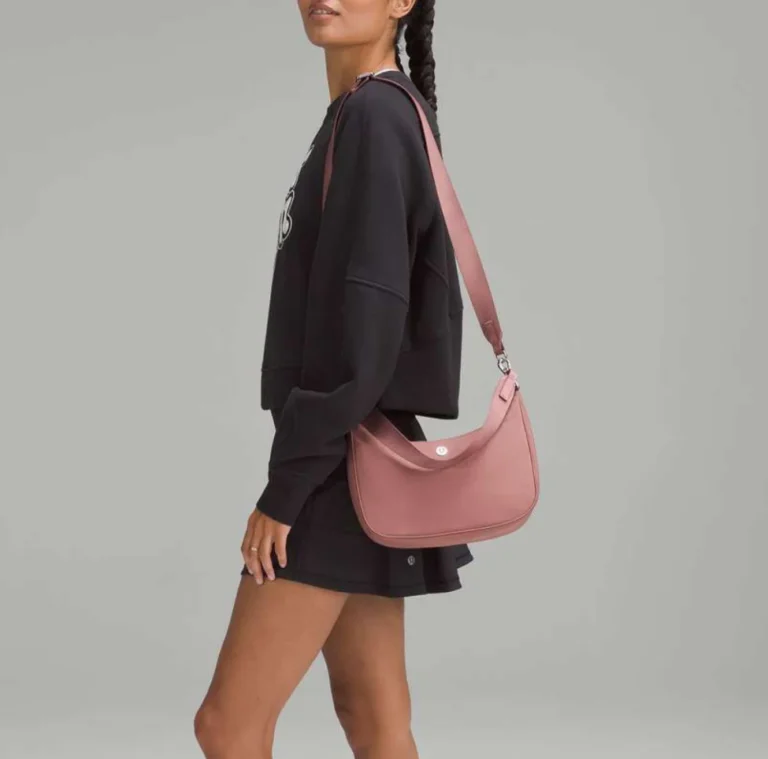Image for Shoulder bag Lululemon