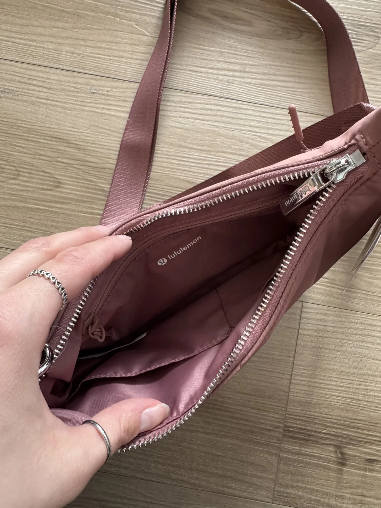 Image for Shoulder bag Lululemon