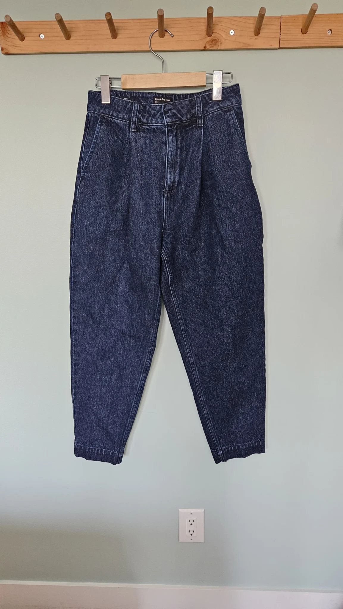 Featured image for Jeans Amelia T.26 Frank & Oak