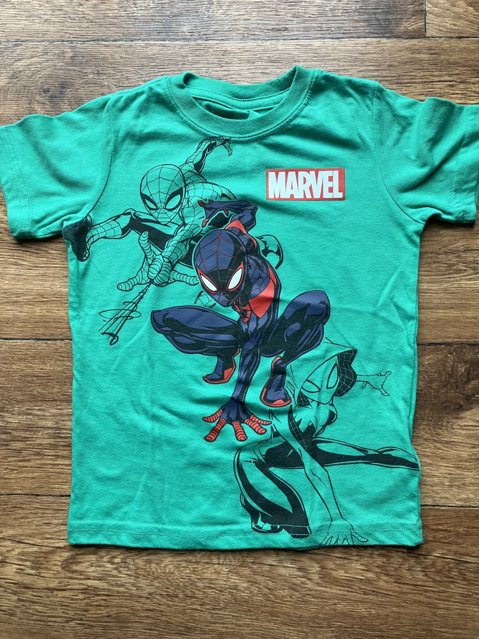 Featured image for T-shirt Spider Man vert 4T