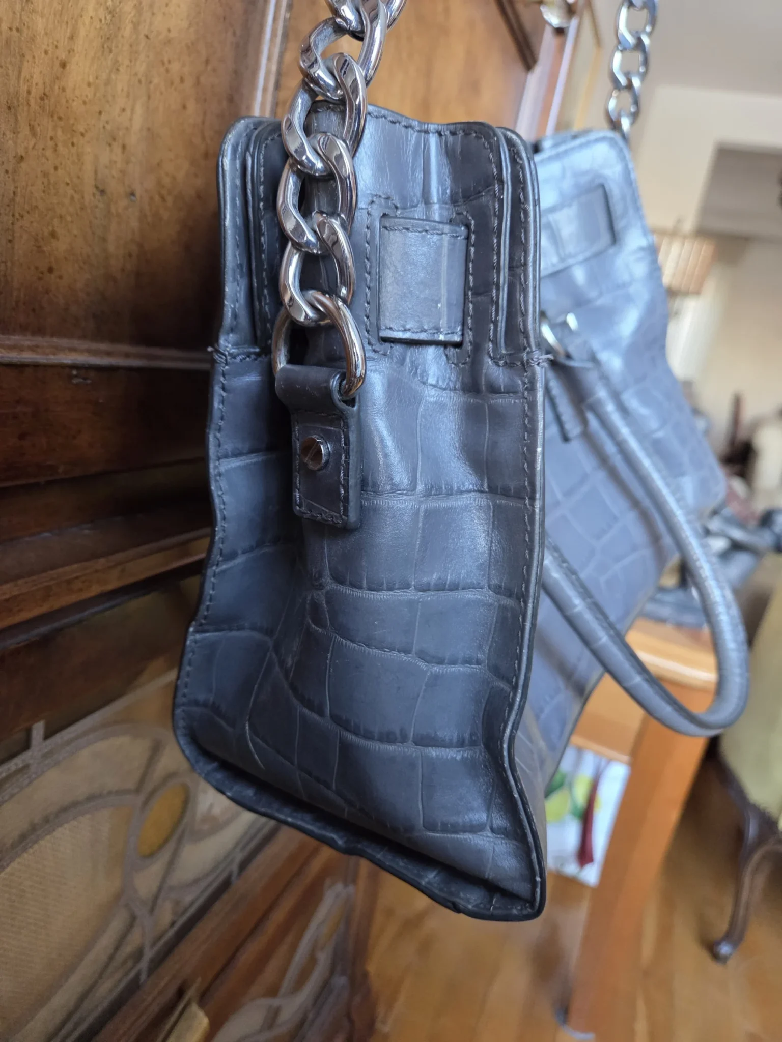Image for Michael Kors HAMILTON bag in crocodile grey leather