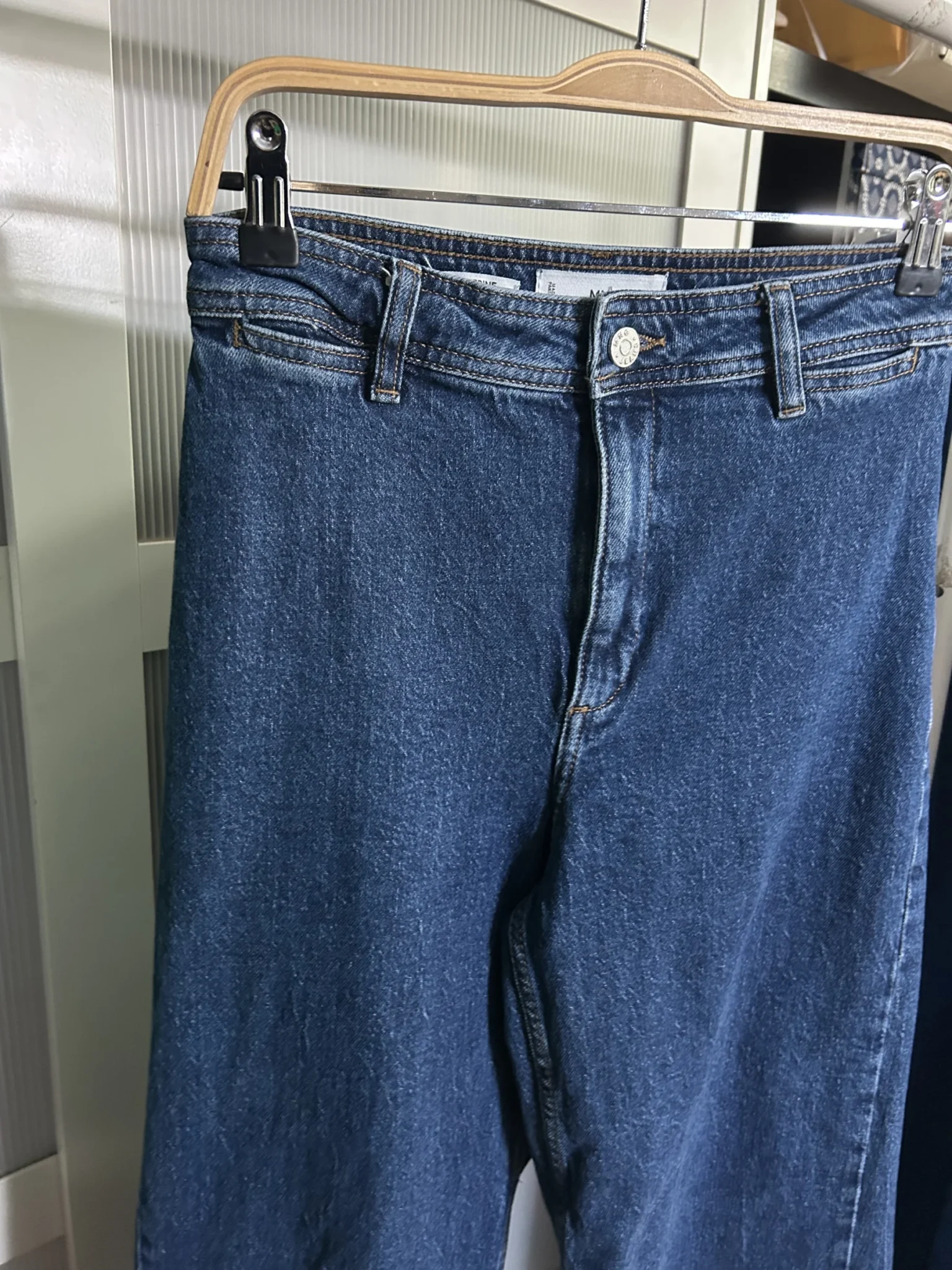 Image for MNG FLARED JEANS SIZE 4