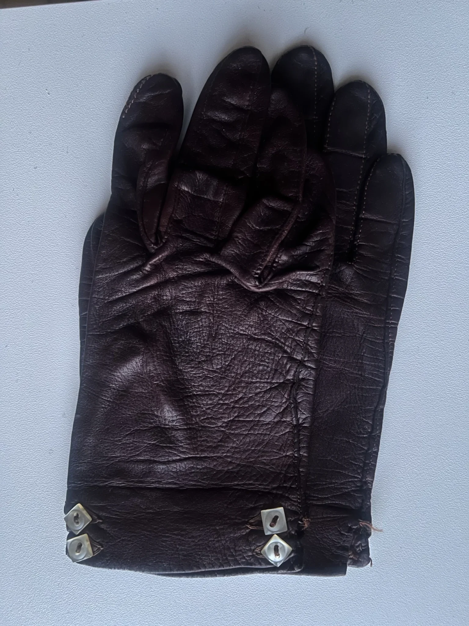 Featured image for Vintage gloves
