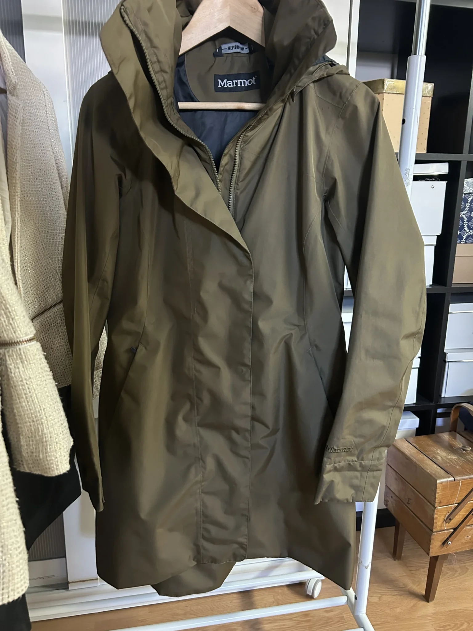 Image for IMPERMEABLE MARMOT SMALL