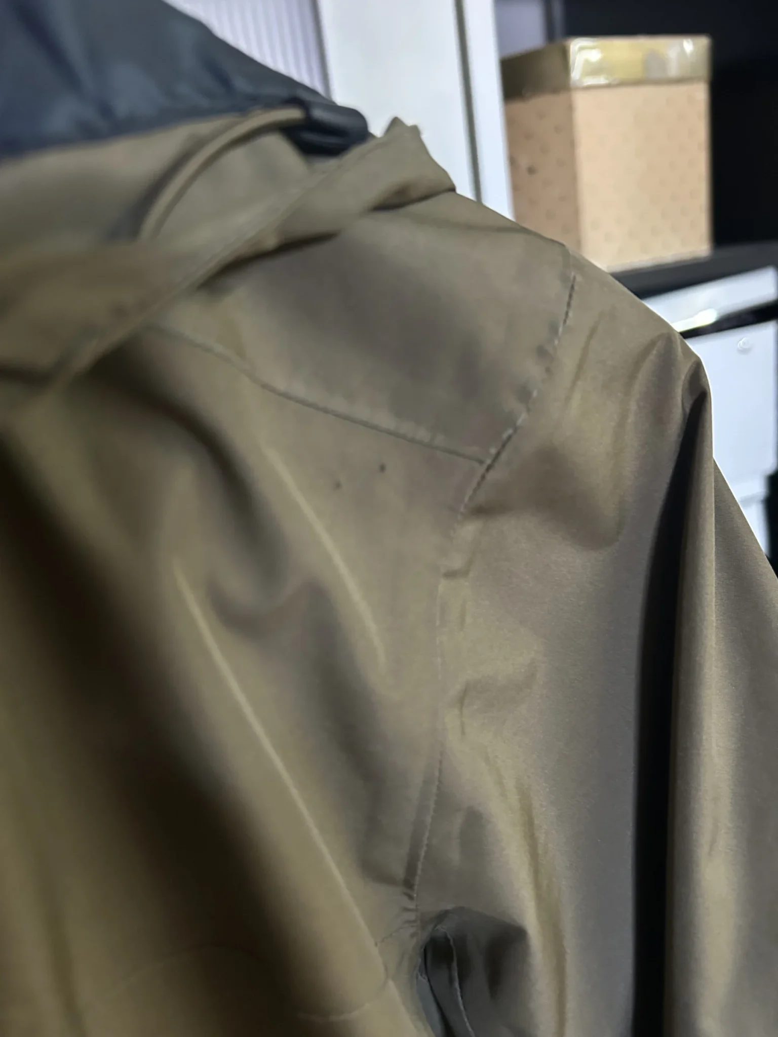Image for IMPERMEABLE MARMOT SMALL