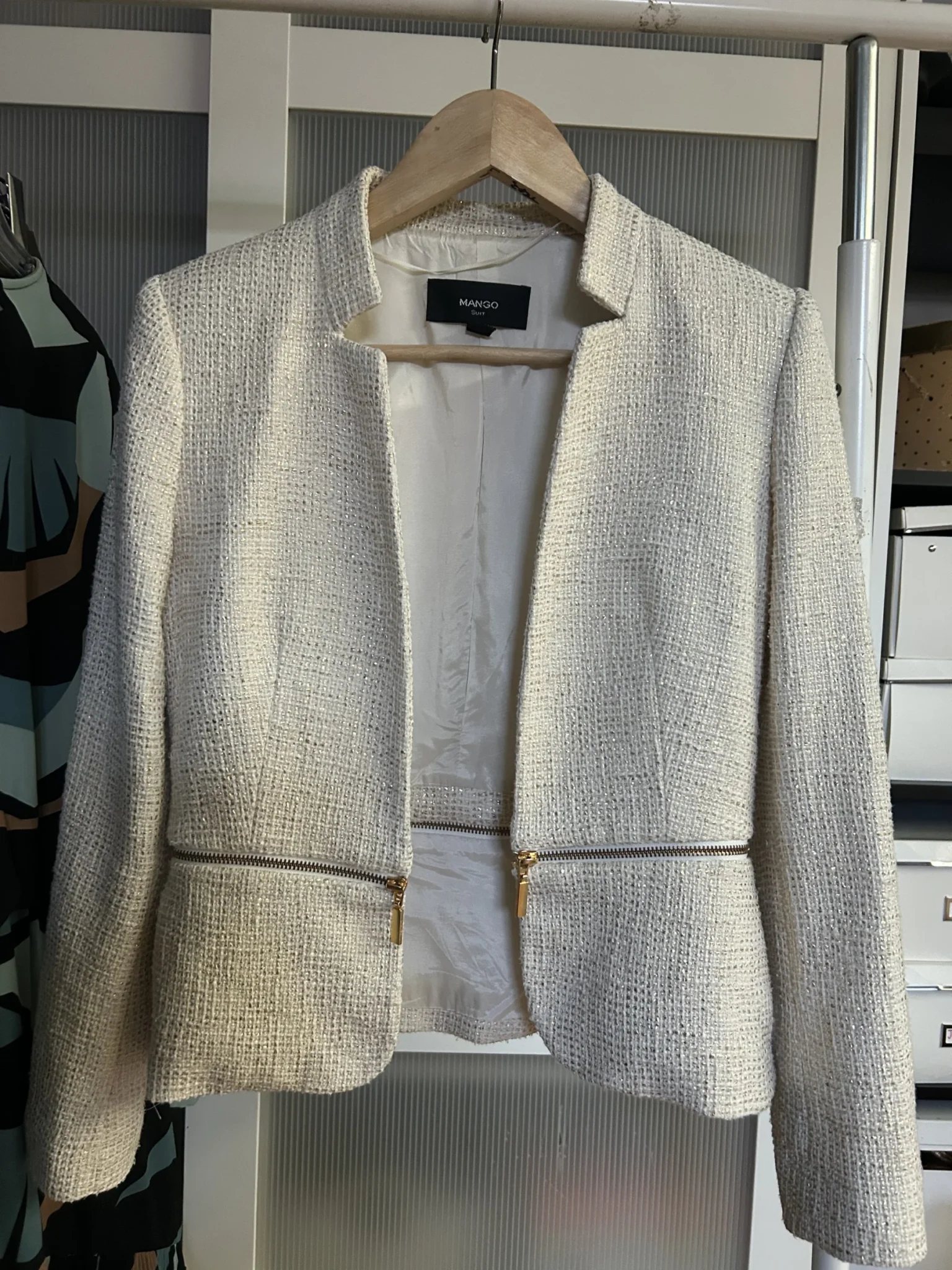 Featured image for Mango blazer xs