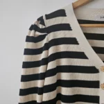 Thumbnail for Cardigan avec boutons dorés