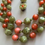 Thumbnail for Collier & boucle d’oreille vintage