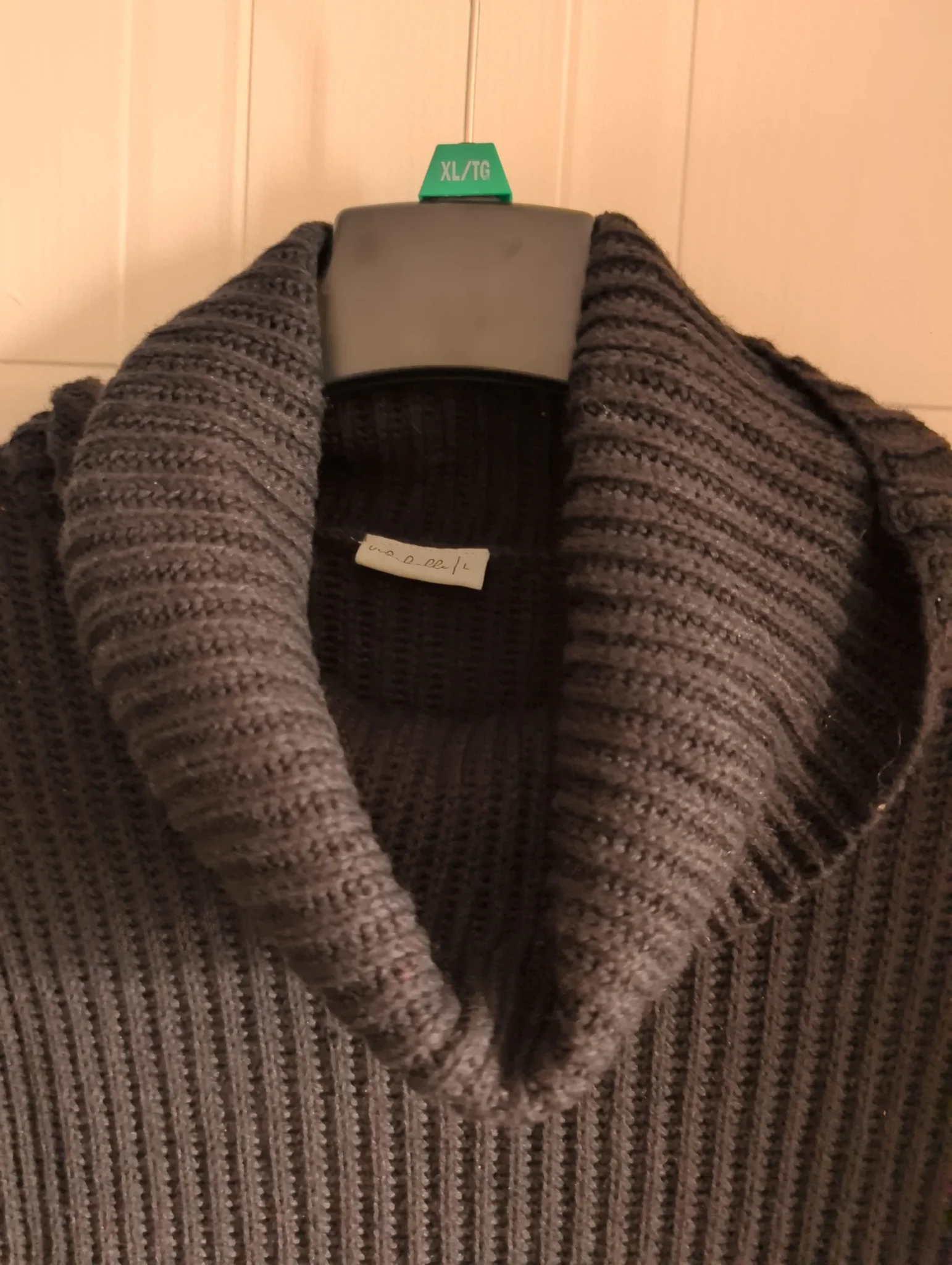 Image for Robe noire lainage