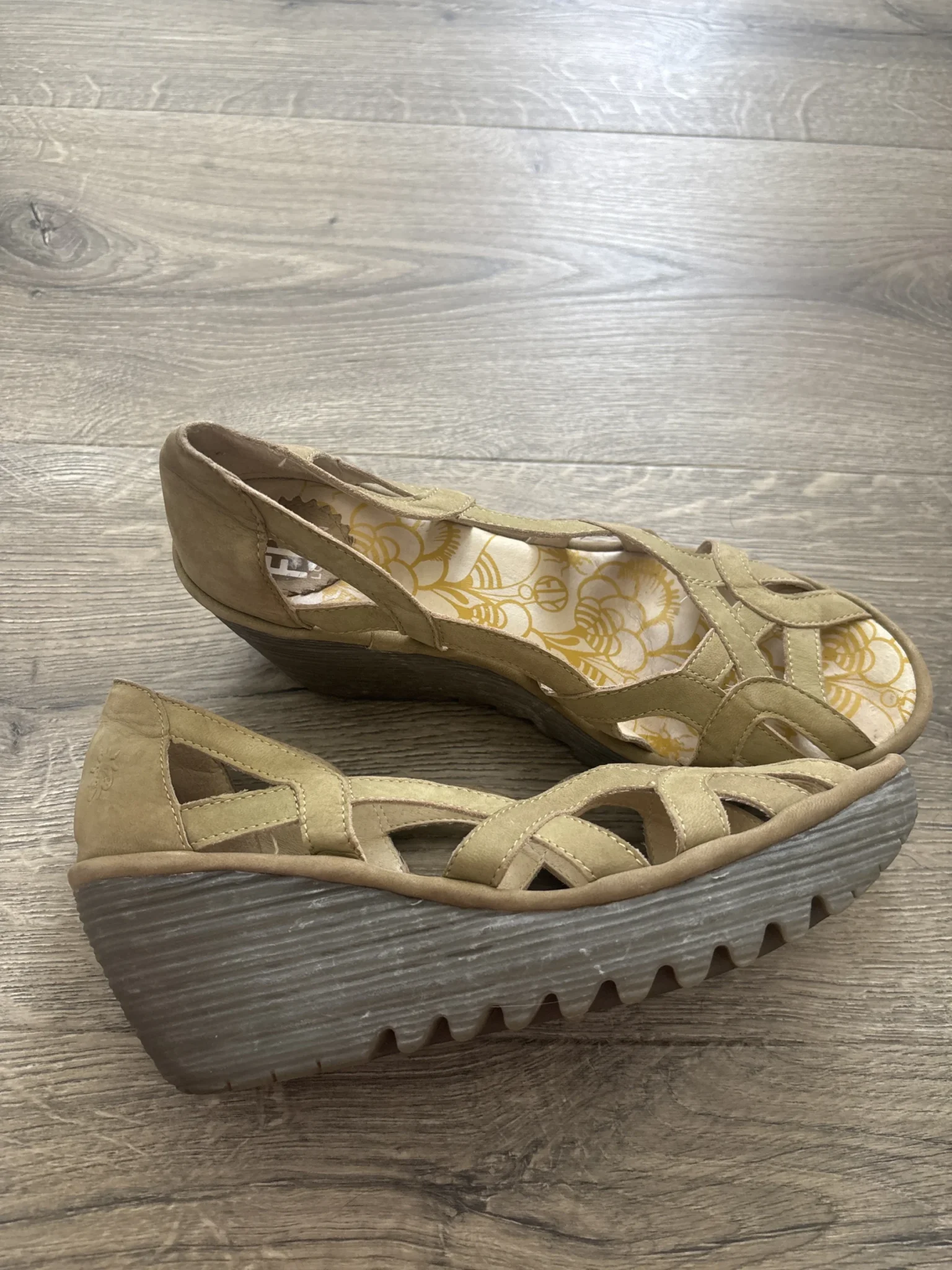 Image for Sandale fly London