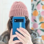 Thumbnail for Belle petite tuque rose