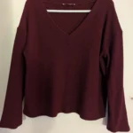 Featured thumbnail for Pull encolure en V - Tricot bourgogne