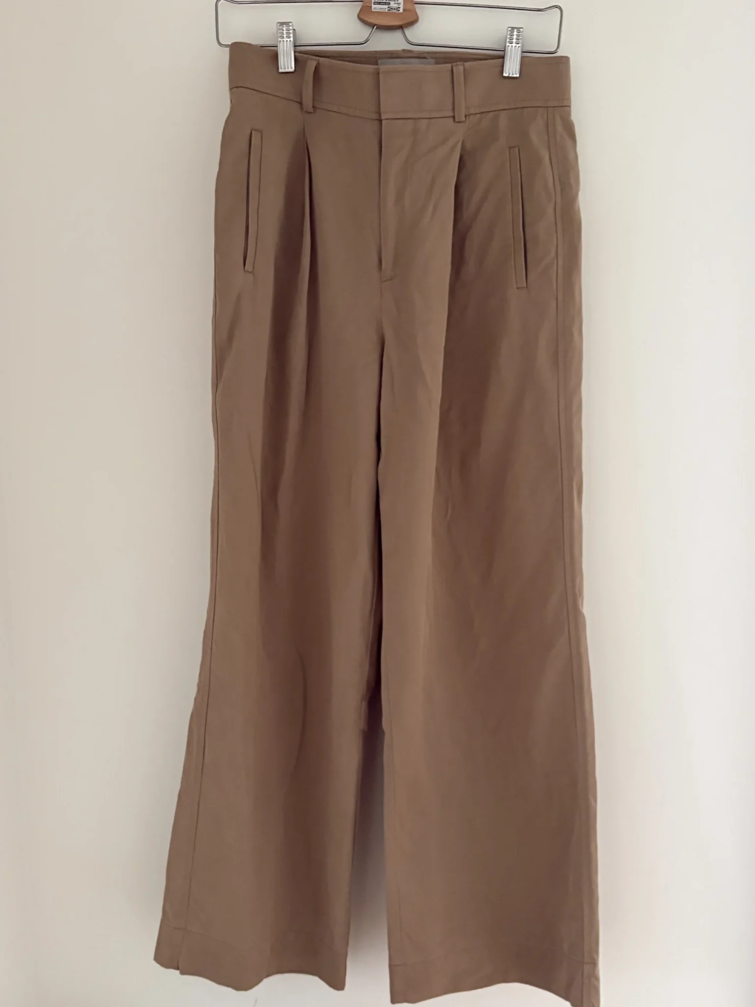 Featured image for Everlane 4S trousers