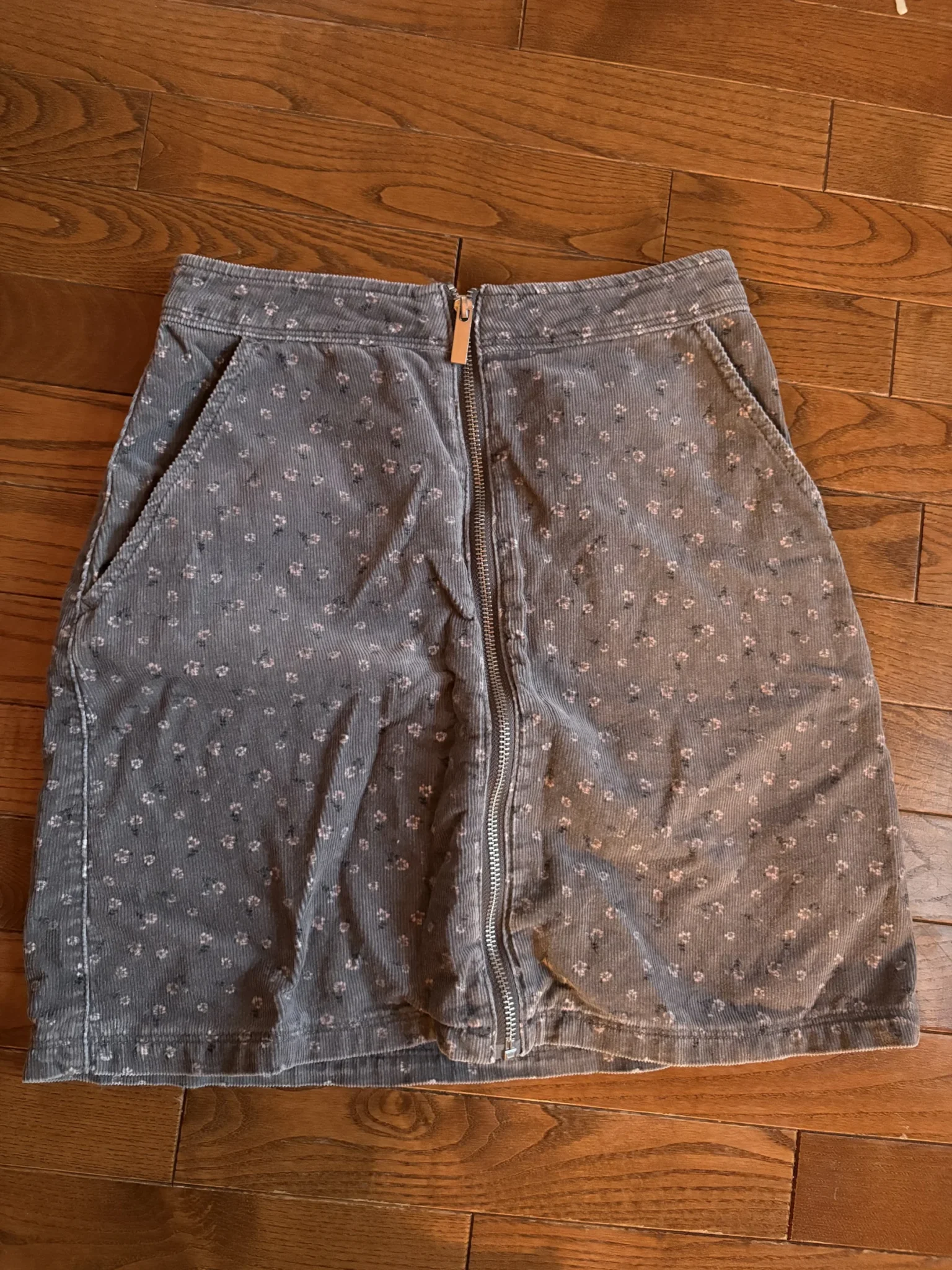 Featured image for Cute skirt