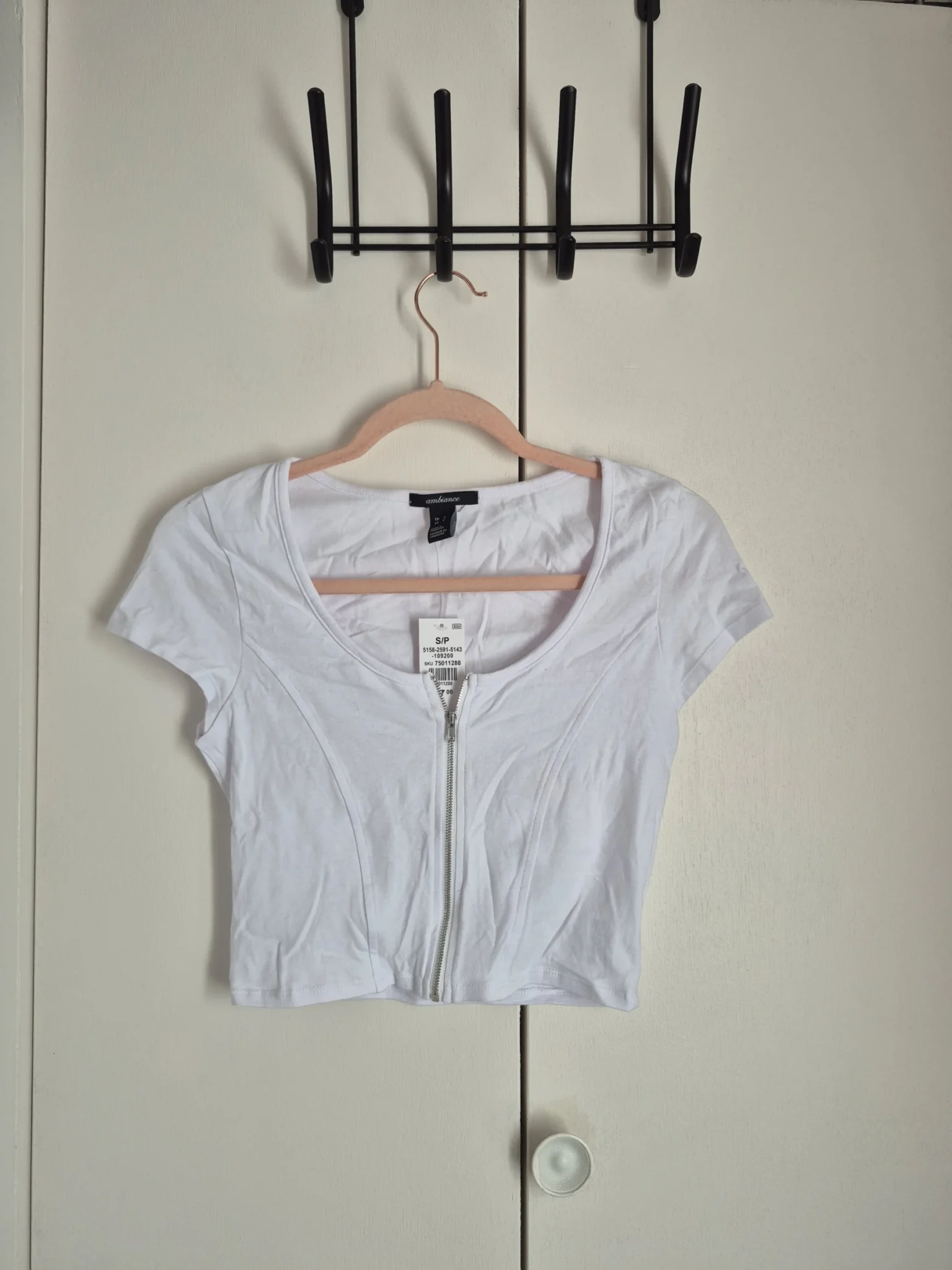 Featured image for New white jumper Small
