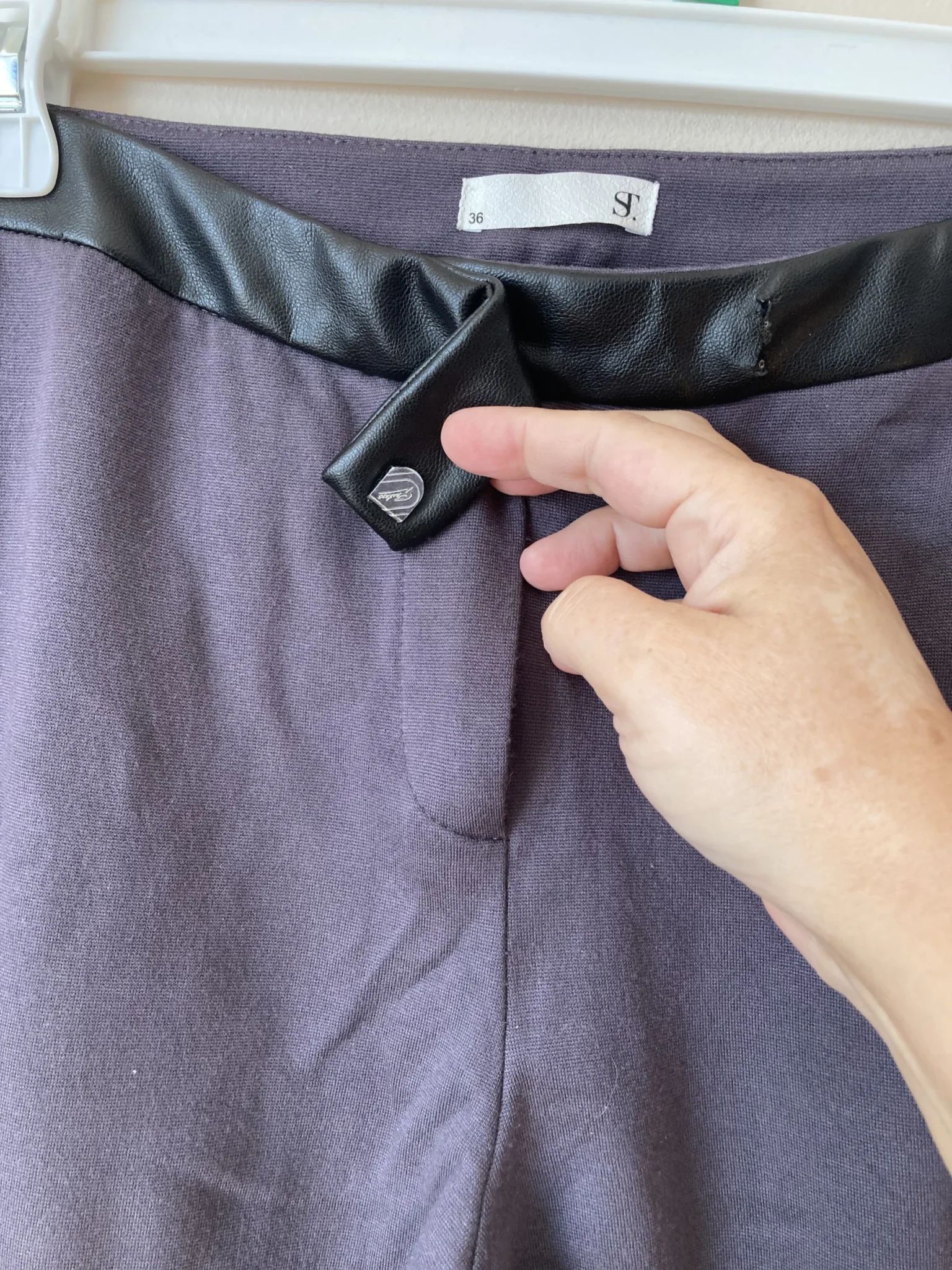 Image for Pantalon Super Trash taille 36