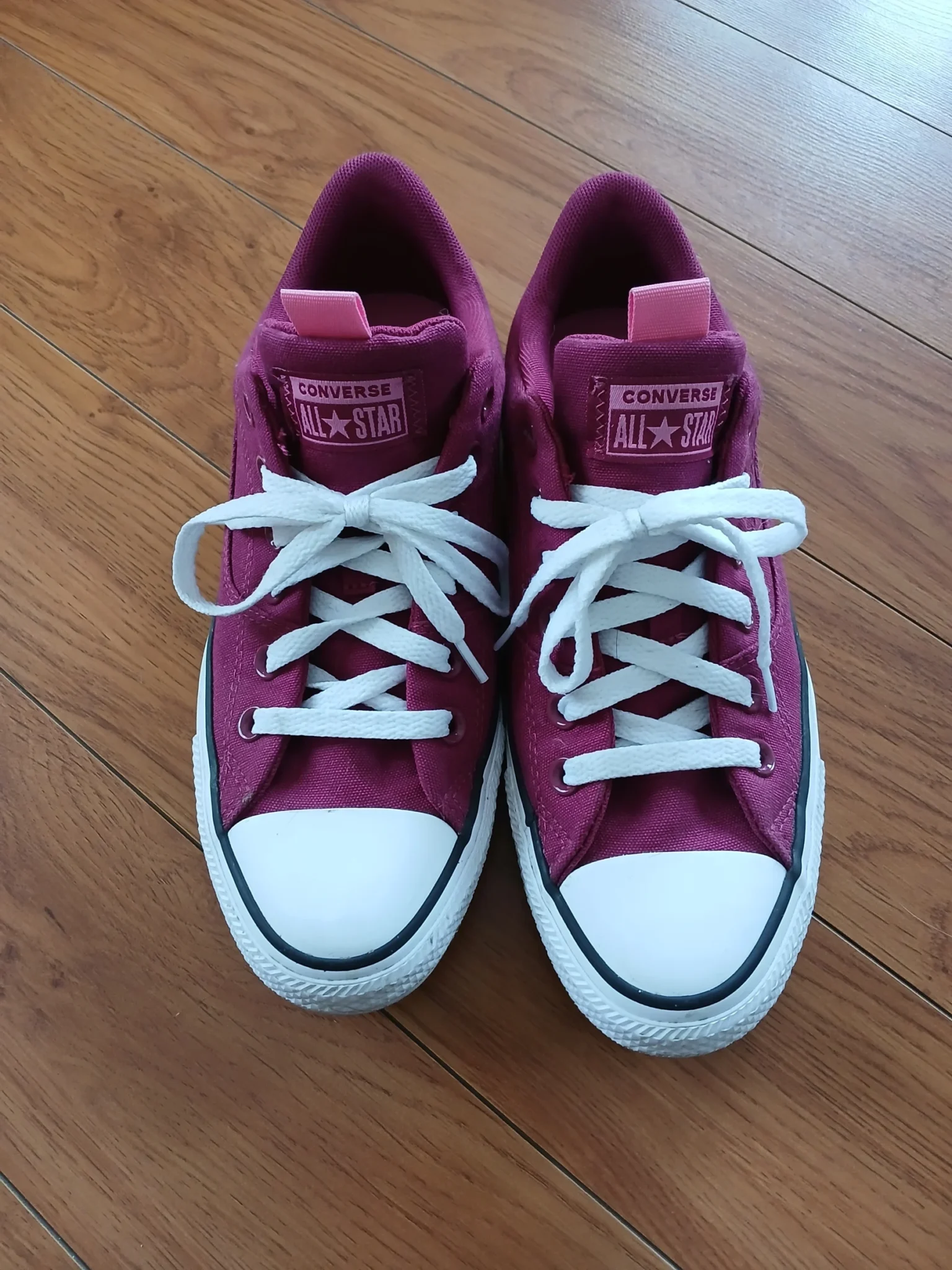 Image for Converse bourgogne